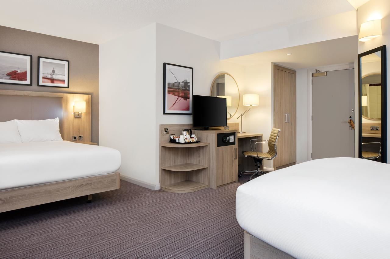 Отель Hilton Garden Inn Dublin Custom House Дублин